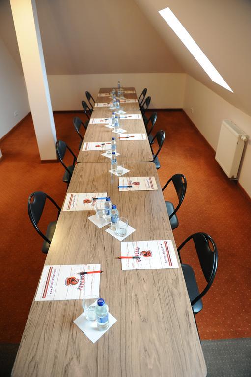 Hotel Czardasz Koziegłowy Dış mekan fotoğraf