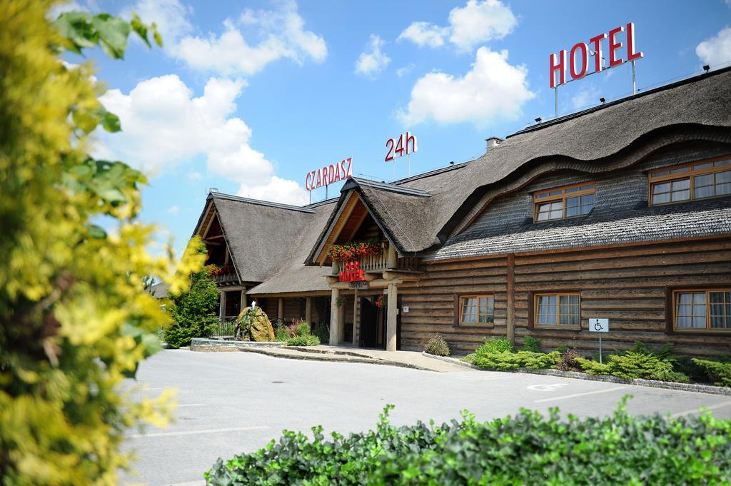 Hotel Czardasz Koziegłowy Dış mekan fotoğraf