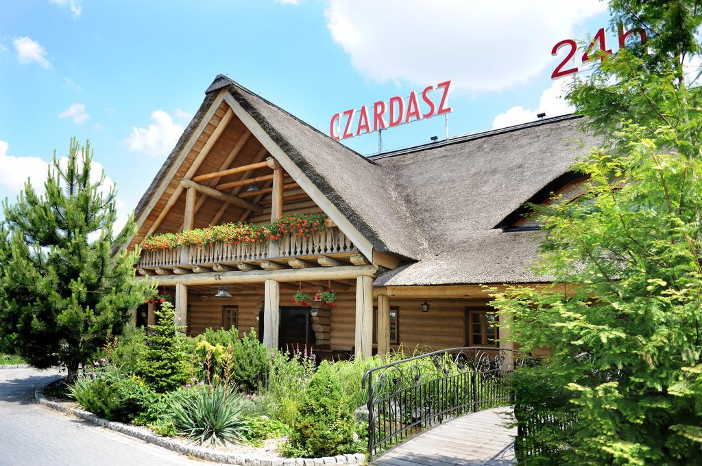 Hotel Czardasz Koziegłowy Dış mekan fotoğraf