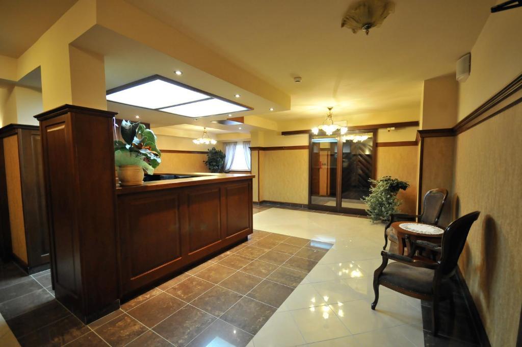 Hotel Czardasz Koziegłowy Dış mekan fotoğraf